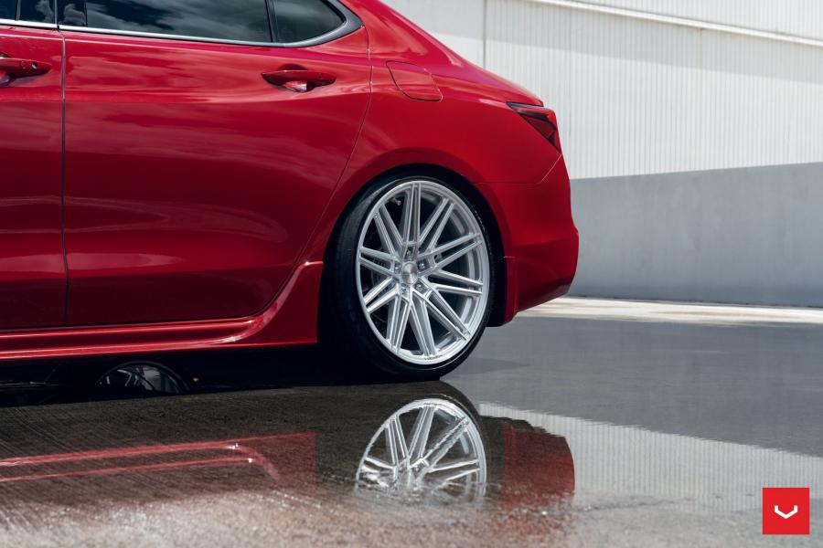 Детали экстерьера Acura TLX A-Spec on Vossen Wheels (CV10) 2019 года  (фото 6 из 19)